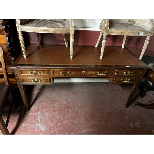 618 - 19th C. French mahogany desk with inset leather top raised on square tapered legs {76cm  H  x 160cm ... 