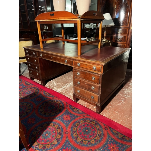 874 - Edwardian mahogany pedestal desk with inset leather top {77cm  H  x 181cm W x 106cm D}.