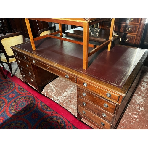 874 - Edwardian mahogany pedestal desk with inset leather top {77cm  H  x 181cm W x 106cm D}.