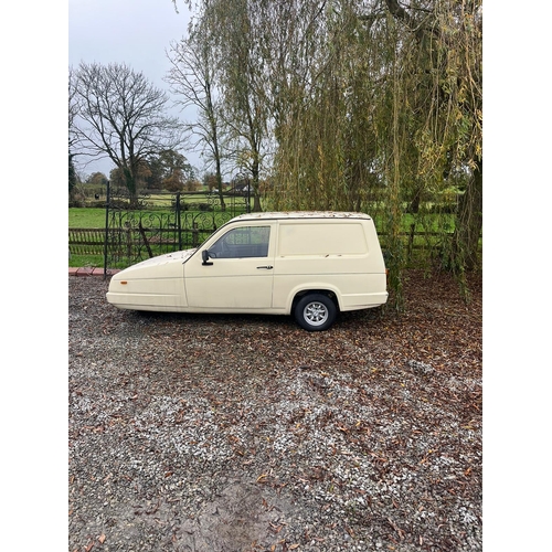 635 - 1985 Robin Reliant three wheeler car