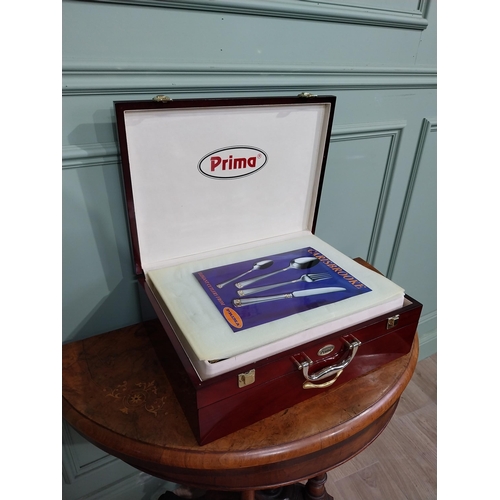 47 - Prima cutlery set in mahogany display case. {14 cm H x 46 cm W x 34 cm D}.