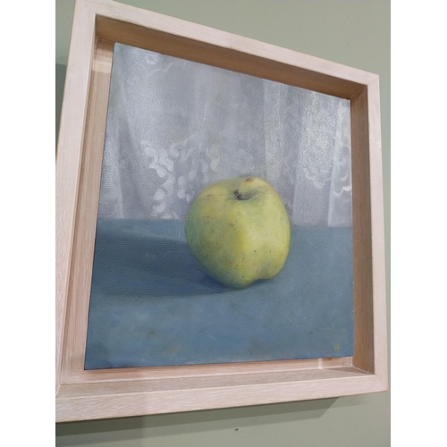 88 - Oil on board Still Life Granny Smith 2018 D Reilly in painted pine frame. {31 cm H x 29 cm W}.