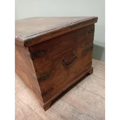 106 - Georgian elm blanket box. {52 cm H x 105 cm W x 9 cm D}. NOT AVAILABLE TO VIEW IN PERSON.