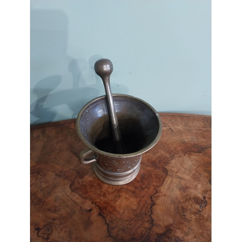 173 - 19th C. Bronze mortar and pestle. {12 cm H x 13 cm Dia.}.