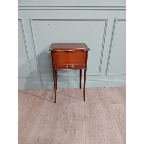 189 - Edwardian mahogany work table with lift up lid and single drawer on square legs. {77 cm H x 47 cm W ... 