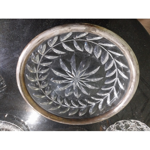 207 - Cut glass bowl {32 cm Dia}, ashtray {18 cm Dia} and three trays. {20 cm Dia.}