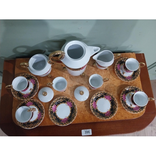 291 - Cased fifteen piece Ashford collection coffee set.