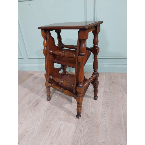 358 - Good quality mahogany metamorphic library ladder in the Victorian style. {76 cm H x 50 cm W x 57 cm ... 