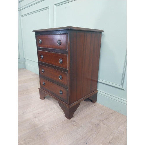 393 - Mahogany chest of drawers with four drawers in the Georgian style raised on shaped bracket feet. {73... 