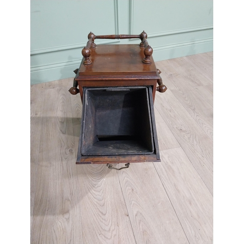 453 - Edwardian mahogany coal locker with brass mounts and original liner. {55 cm H   40 cm W x 30 cm D}.