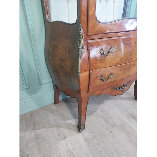 523 - Good quality French kingwood Bombay cabinet in the Victorian style with glazed shelving and single g... 