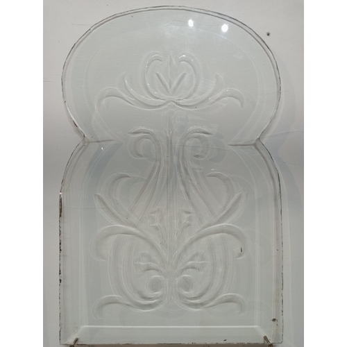 560 - Pair of Art Deco style etched and bevelled glass panels with floral decoration. {H 54cm x W 35cm x D... 