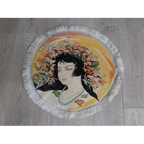 575 - Decorative Oriental circular rug. {64 cm Dia}.