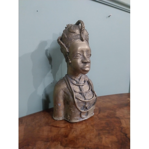 578 - African Benin bronze sculpture. {26 cm H x 14 cm W x 11 cm D}.