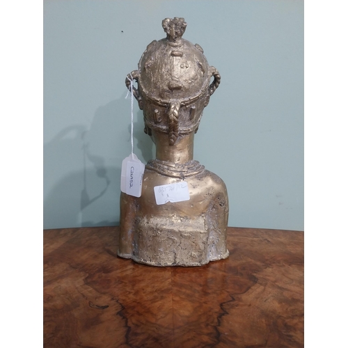 578 - African Benin bronze sculpture. {26 cm H x 14 cm W x 11 cm D}.