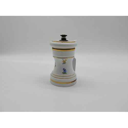 637 - 19th C. Meissen pepper mill with hand painted floral decoration and gilt banding. Underglazed with b... 