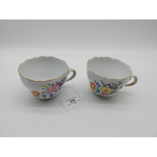 652 - Pair of 20th C. Meissen tea cups {7 cm H x 9 cm Dia}. Decorated with hand painted flowers with no. 0... 