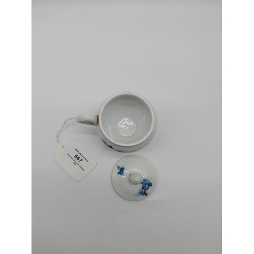 667 - Early 20th C. Meissen blue and white lidded cream cup. Underglazed with blue crossed swords. {10 cm ... 