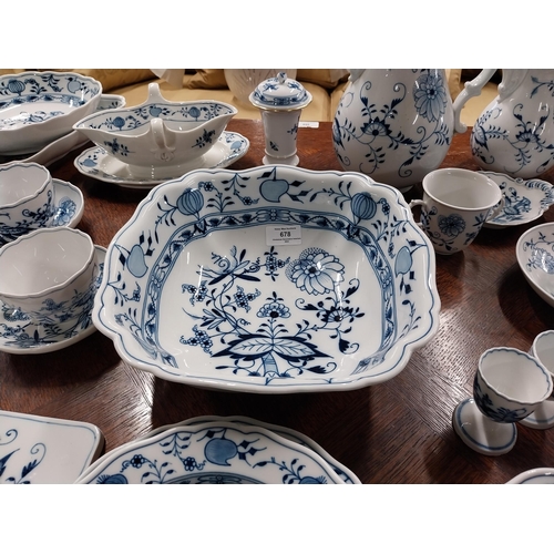 678 - Eighty piece 20th C. Meissen blue and white Onion Pattern dinner and tea set. Underglazed with blue ... 