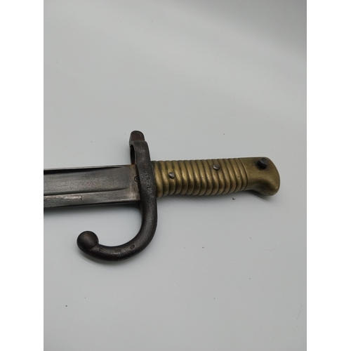 700 - WWI rifle bayonet and scabbard. {71 cm L}.