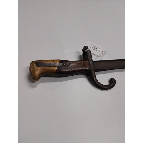 712 - WWI Bayonet. {64 cm L}.