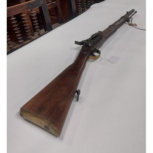 734 - 1870 Tower Gun with rolling block percussion capped rifle with original ramrod. {100 cm L}.