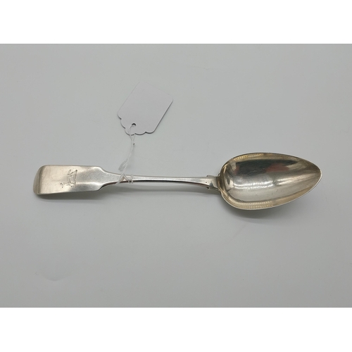 746 - Irish silver serving spoon. Hallmarked in Dublin 1811. Maker: George Nangle/ Nagle. Wt: 70grms. {23 ... 