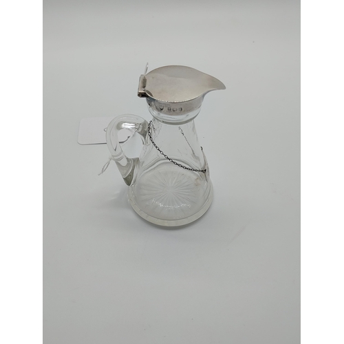 747 - English silver mounted Whisky toddy jug, with label on chain. Hallmarked in Birmingham 1910. Maker: ... 