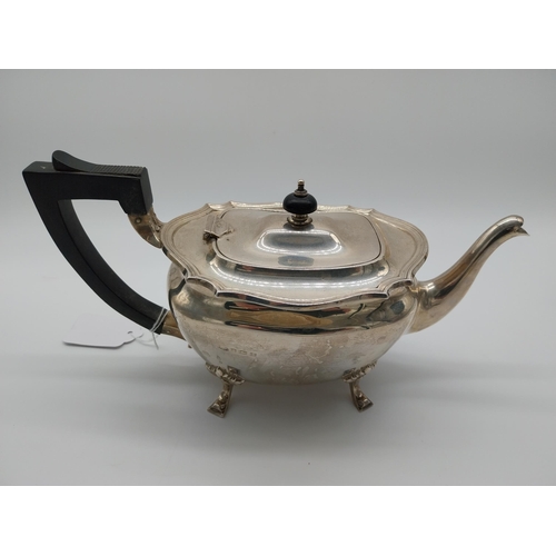 751 - English silver teapot and sugar bowl. Hallmarked in Birmingham 1922. Makers Mappin & Webb. Approx. t... 