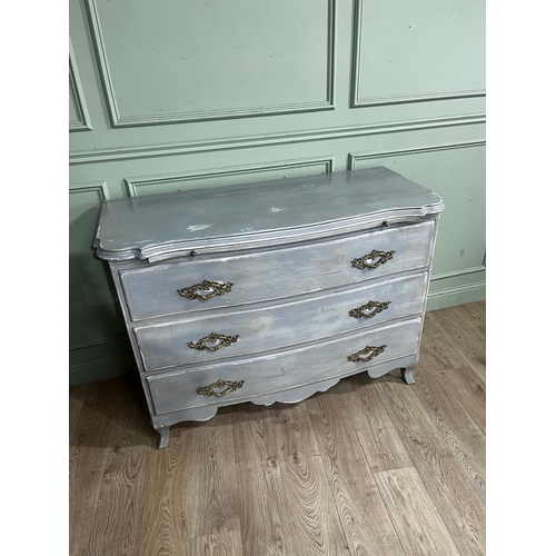 120a - French painted pine chest with a inverted break front over a brushing slide and three long drawer, i... 