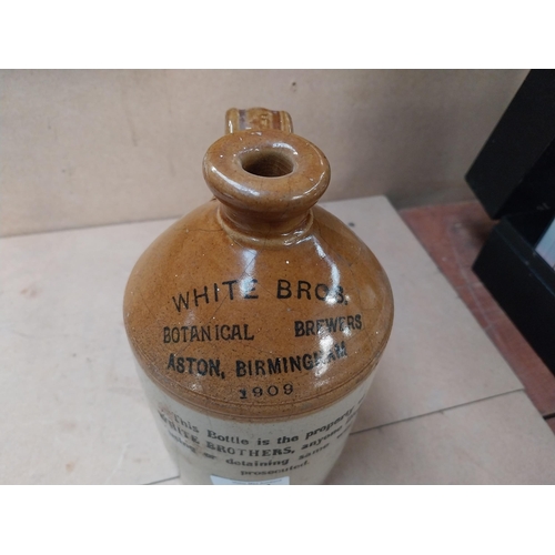 274 - White Brothers of Birmingham stoneware flagon. {22 cm H x 12 cm Diam.}