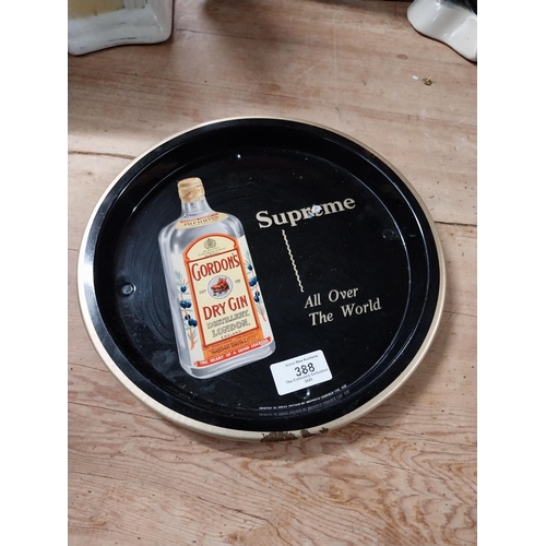 388 - Gordon's Gin tin plate drinks tray. {26cm Diam.}.