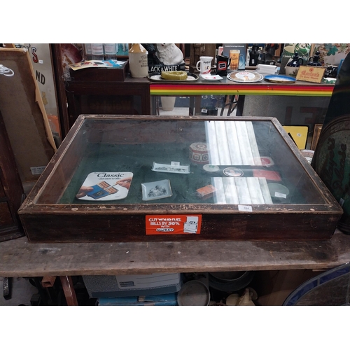 594 - Early 20th C. mahogany and glass counter display cabinet. {20 cm H x 92 cm W x 65 cm D}.