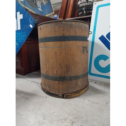 629 - 19th C. Metal Flour bin. {61 cm H x 48 cm Dia.}.