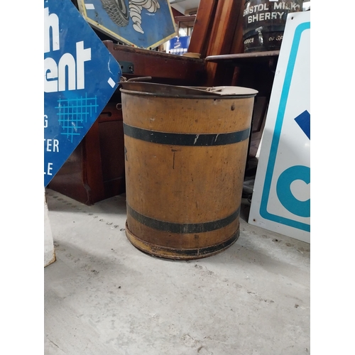 629 - 19th C. Metal Flour bin. {61 cm H x 48 cm Dia.}.