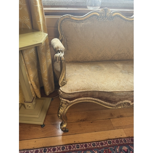 245 - 19th C. French giltwood upholstered window seat, raised on cabriole legs. {90 cm H x 193 cm W x 58 c... 