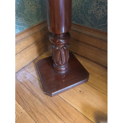 299 - Willliam IV mahogany jardiniere stand. {105 cm H x 36 cm W x 36 cm D}.