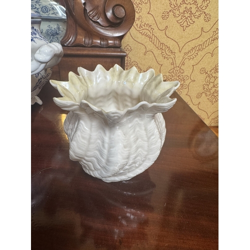 307 - 3rd. Period Belleek vase. {11 cm H x 13 cm Dia.}.