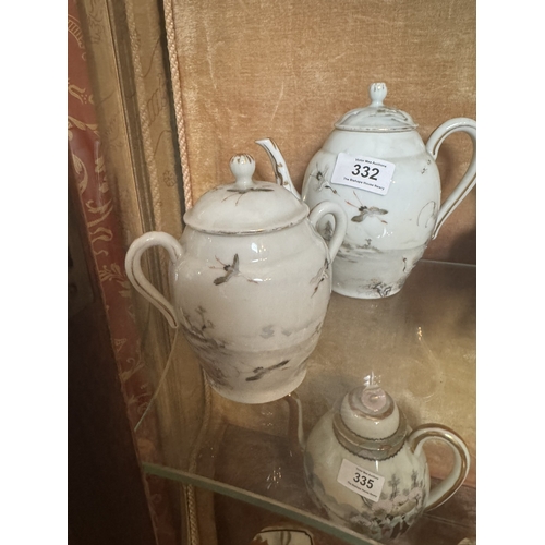 332 - Oriental lidded bowl and tea pot with character marks on base. {16 cm H and 12 cm H}.