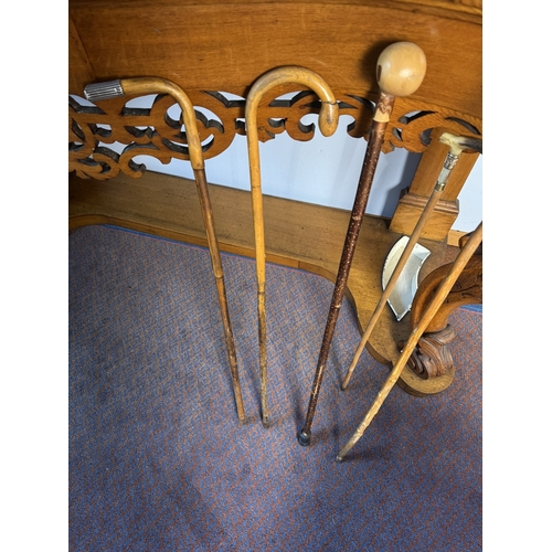 443 - Collection of five 19th & 20th C. walking canes - one with silver mount and one with gold mount.