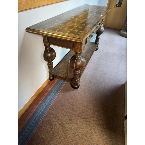 459 - Good quality specimen wood side table with three drawers in frieze on platform base in the Tudor sty... 