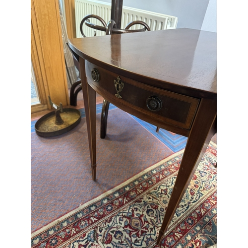 461 - 19th C. Mahogany and satinwood inlaid drop leaf side table, raised on square tapered legs. {70 cm H ... 