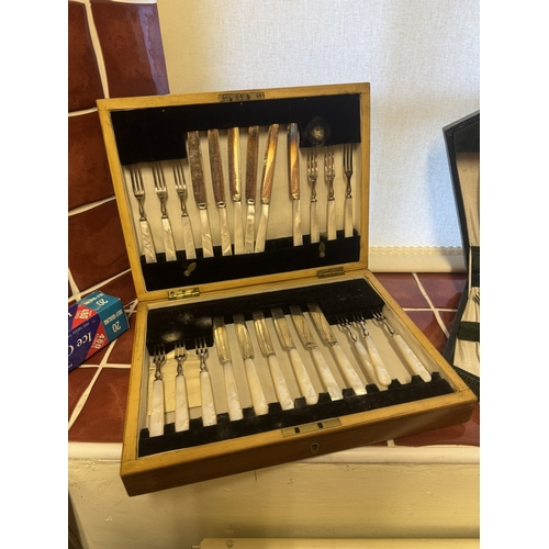 474 - Three cased sets of silver plate fish knives and forks and two cased cutlery sets.