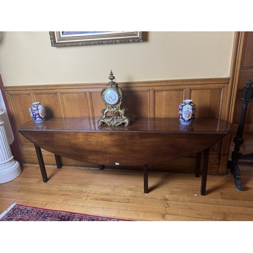 59 - Good quality mahogany Wakes/ Hunt table, raised on square champhered legs, in the Georgian manner. {... 