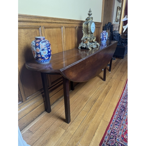 59 - Good quality mahogany Wakes/ Hunt table, raised on square champhered legs, in the Georgian manner. {... 