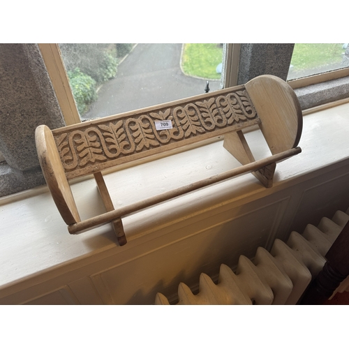 709 - Early 20th C. carved pine book trough {20 cm H x 49 cm W x 22 cm D}.