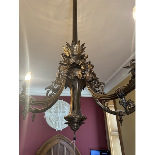 72 - Superior quality 19th. C. gilded bronze five branch chandelier, decorated with cherubs, achantus lea... 