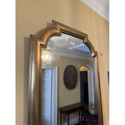 757 - Good quality gilt mirror in the Victorian manner. {95 cm H x 61 cm W}.