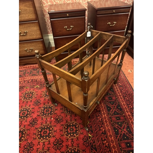 849 - Mahogany canterbury in the Georgian style on brass casters. {44 cm H x 56 cm W x 36 cm D}.