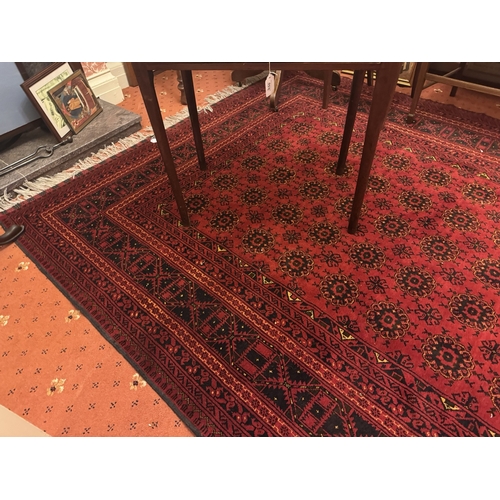 851 - Good quality Persian hand knotted pure wool carpet square { 317cm L X 204cm W }.